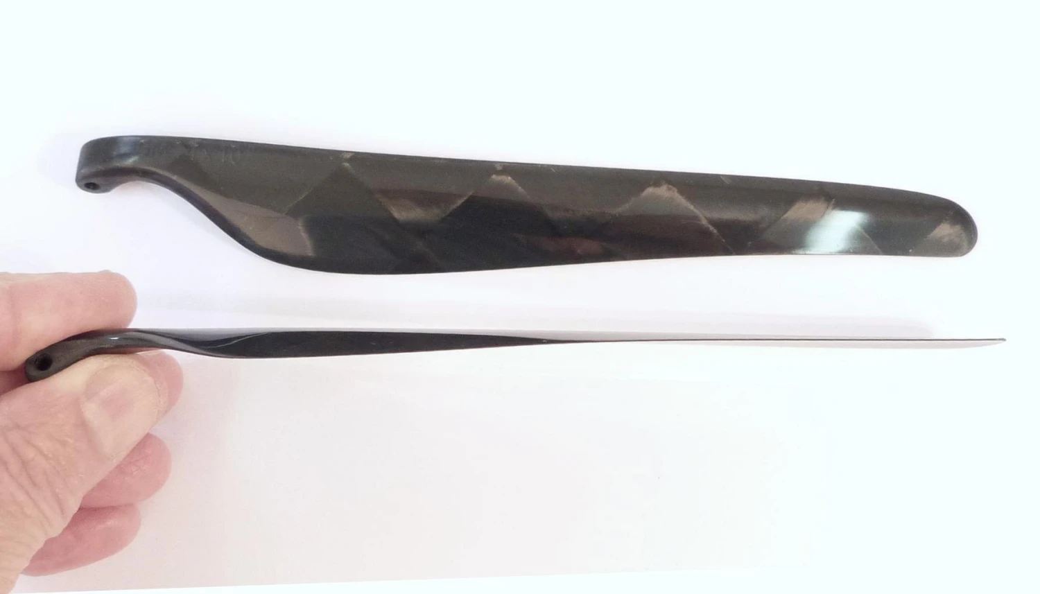 GM 14x9F Folding Prop Blades Flat 2 GM 14x9F Folding Prop Blades Flat - Image 2