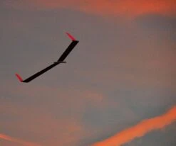 Mks RES Dart Flying Wing 2m -RC Gear Direct res dart flying wing 2m 80